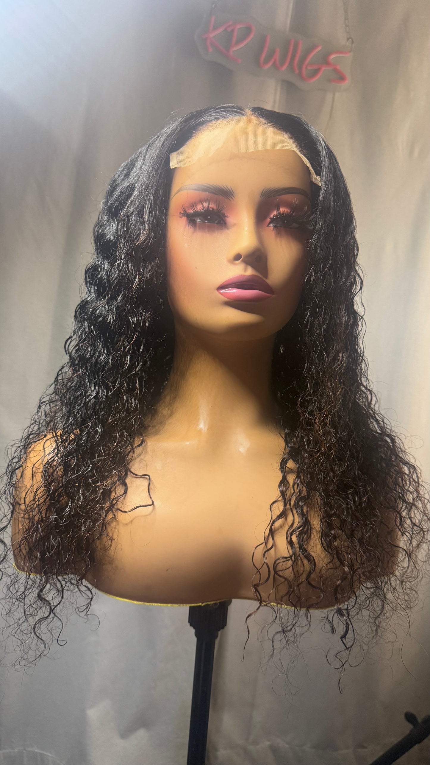Loose Curly Glueless 5x5 HD Lace Closure Wig Human Hair, Middle Part, Pre-Plucked Wear & Go Wig, Natural Black